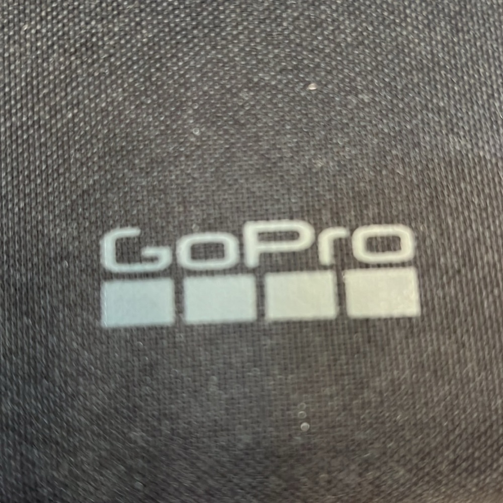 Go Pro Hard Case - Picture 3 of 4